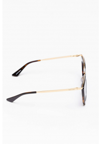 Czarne okulary z dodatkiem wykonczeń w kolorze złota