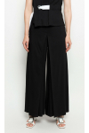 Czarne, długie spodnie typu culottes z wszytą gumką z tyłu w pasku