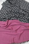 Szal bawełniano-wełniany, wzór dwupolowy - połączenie kolorowej, gładkiej płaszczyzny i kontrastowego zygzaka 